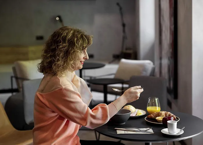 Ibis Centro Mercado Bolhao 3* 波尔图