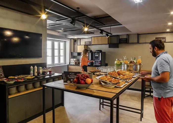 Ibis Centro Mercado Bolhao 3* 波尔图