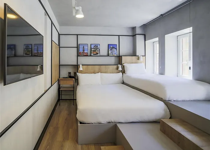 Hotel Ibis Centro Mercado Bolhao 3*