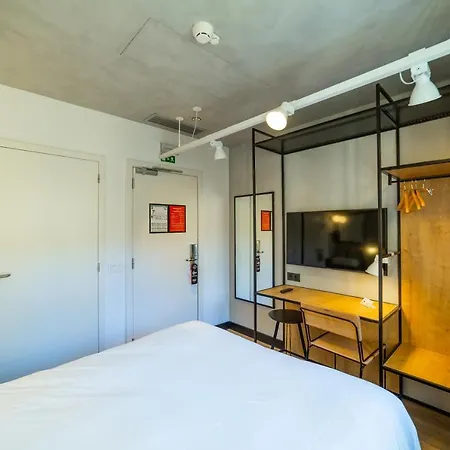 Ibis Centro Mercado Bolhao Szálloda Porto