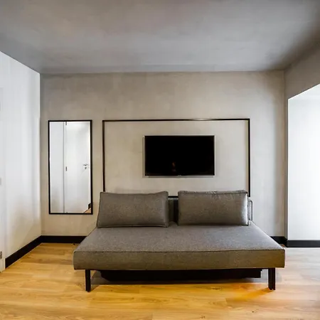 Ibis Centro Mercado Bolhao Hotel 3*
