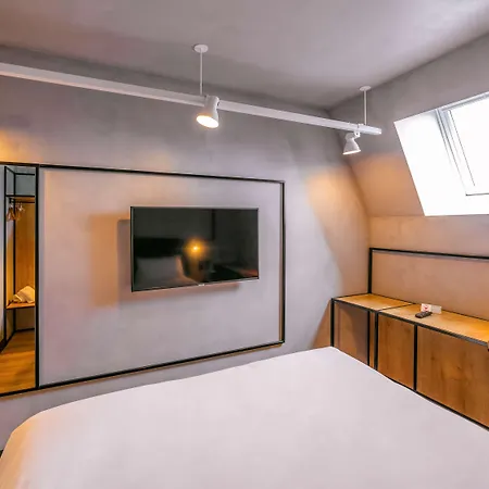 Ibis Centro Mercado Bolhao فندق