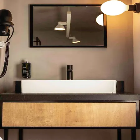 فندق Ibis Centro Mercado Bolhao بورتو