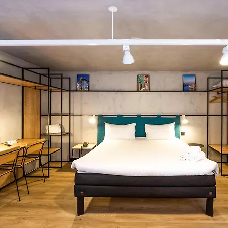 Hotel Ibis Centro Mercado Bolhao 3*