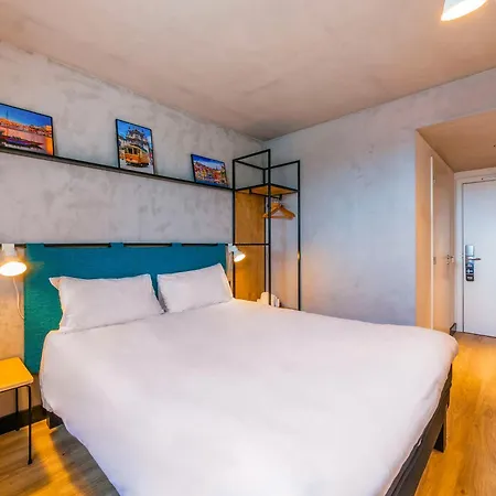 Hotel Ibis Centro Mercado Bolhao 3*