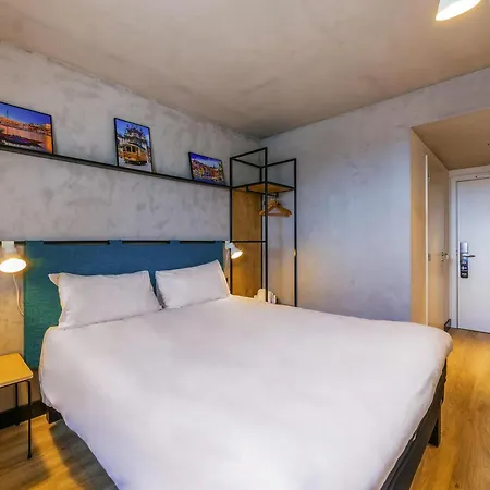 Ibis Centro Mercado Bolhao 3* بورتو