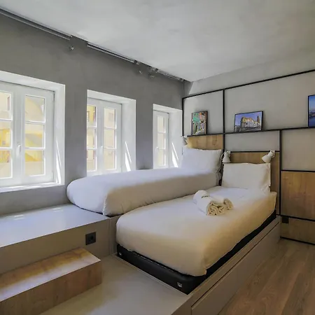 Ibis Centro Mercado Bolhao ホテル 3*
