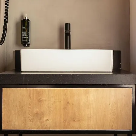 מלון Ibis Centro Mercado Bolhao 3*