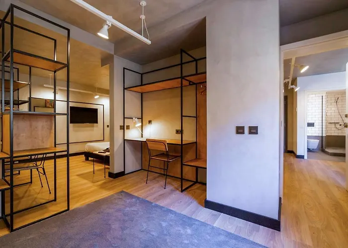 ホテル Ibis Centro Mercado Bolhao 3*