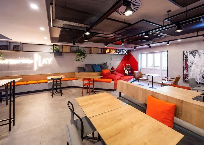 Ibis Centro Mercado Bolhao 3*