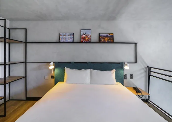 Ibis Centro Mercado Bolhao ホテル 3*