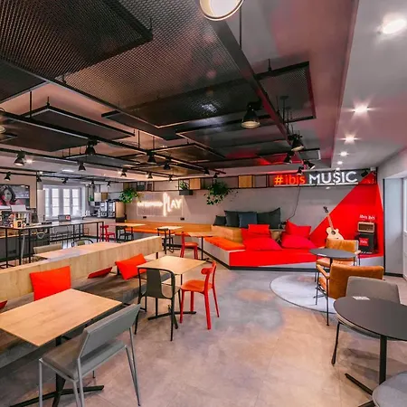 Ibis Centro Mercado Bolhao ホテル ポルト