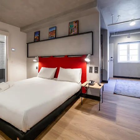 Ibis Centro Mercado Bolhao ホテル