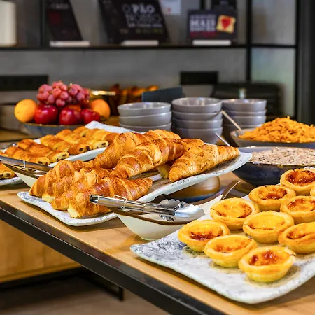 酒店 Ibis Centro Mercado Bolhao 波尔图