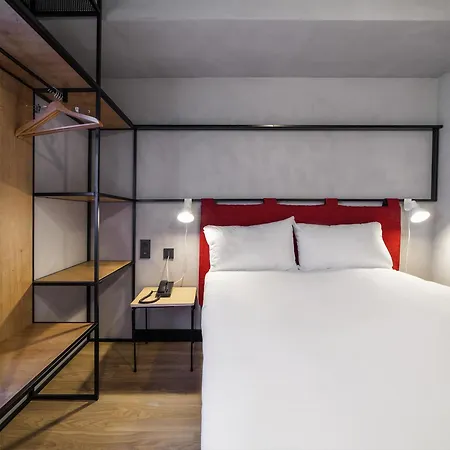 Ibis Centro Mercado Bolhao 3*