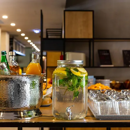 酒店 Ibis Centro Mercado Bolhao 3*