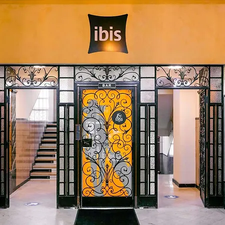 Ibis Centro Mercado Bolhao بورتو