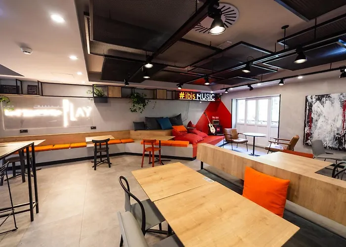 فندق Ibis Centro Mercado Bolhao 3*