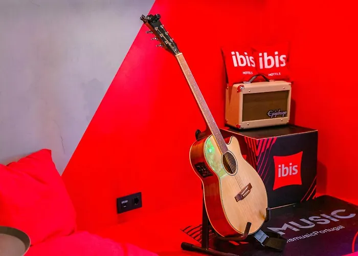 Ibis Centro Mercado Bolhao 3* بورتو