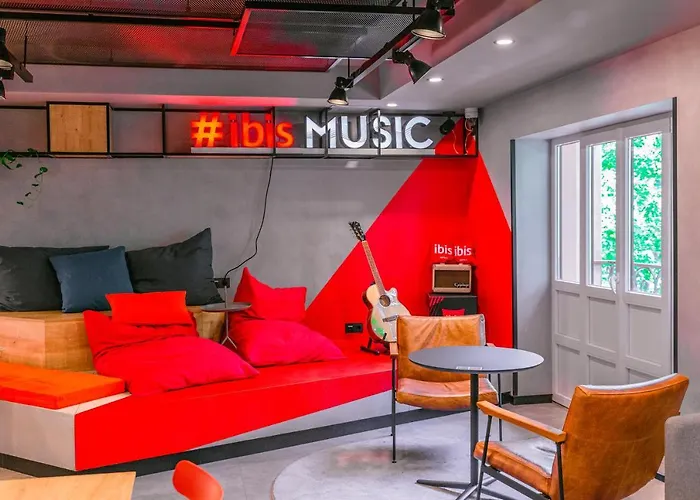 Ibis Centro Mercado Bolhao 3* بورتو