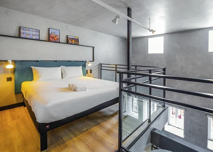 Ibis Centro Mercado Bolhao 3* بورتو