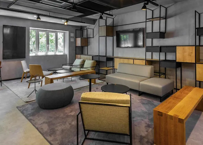 Ibis Centro Mercado Bolhao فندق 3*