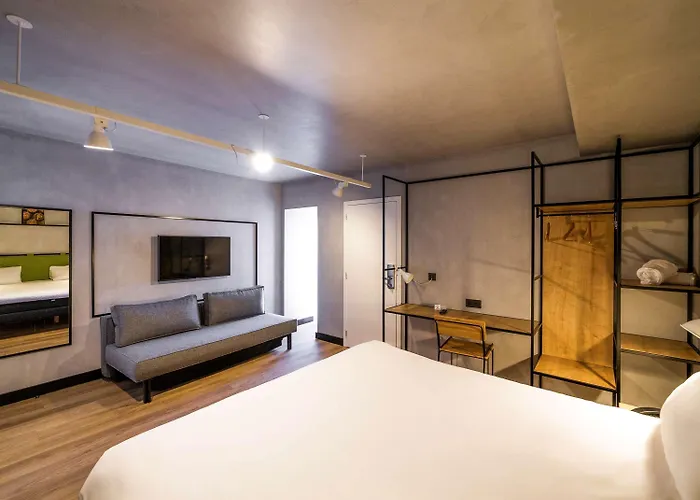 Ibis Centro Mercado Bolhao