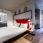 Ibis Centro Mercado Bolhao 3* פורטו
