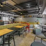 מלון Ibis Centro Mercado Bolhao 3*